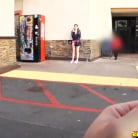 Bella Young in 'In the game'