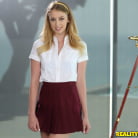 Chloe Scott in 'I Had No Idea'