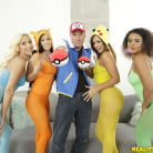 Kelsi Monroe in 'Poke em xxx parody'