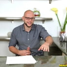 Tiffany Flowers in 'Banging flowers'