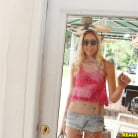 Alysha Rylee in 'Hard to handle'