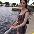 Anna Lee in 'Sucking and busting'