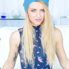 Carmen Callaway in 'Caressing the clam'