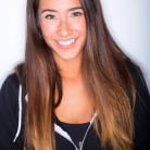 Eva Lovia in 'Best bods'