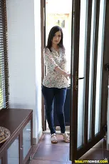 Melody Mae - Yoga Teacher Tenant | Picture (1)