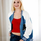 Piper Perri in 'Piper puss'